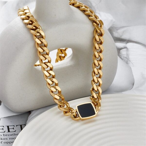 Cuban Link Chain gold